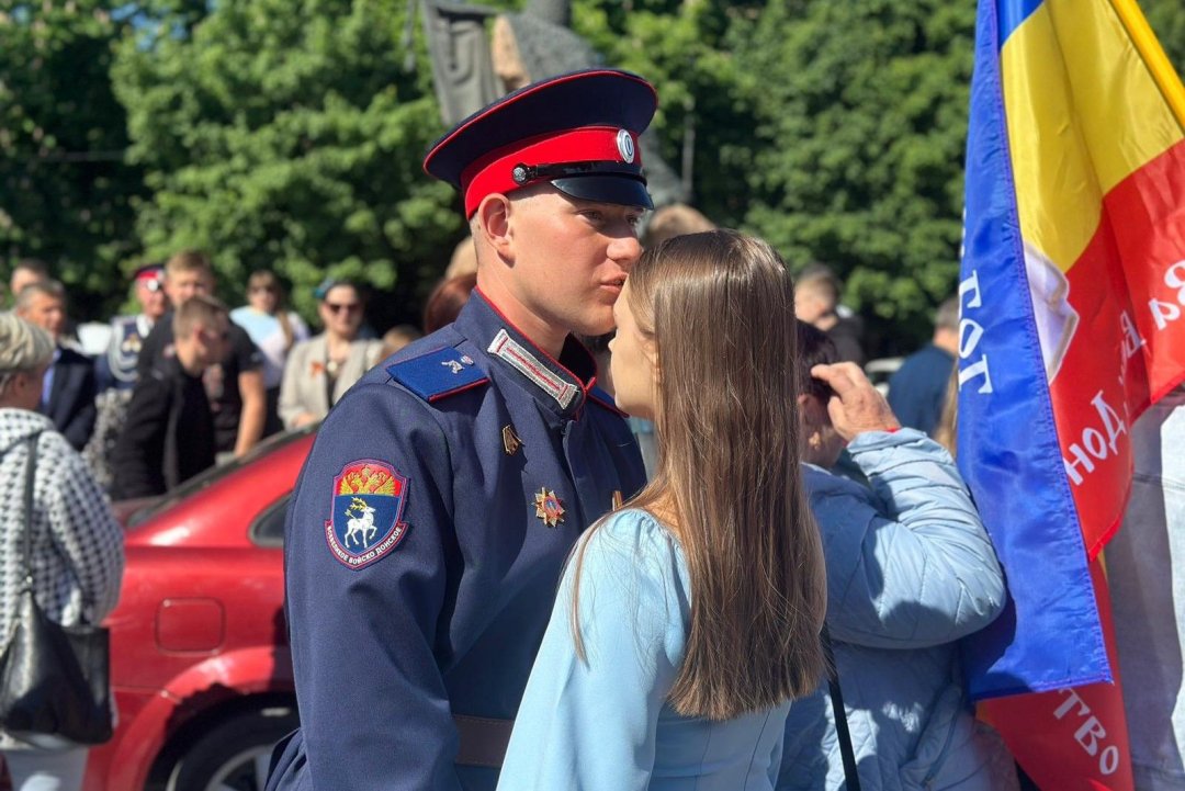 В столице донского казачества встретили парадный расчет Всевеликого войска Донского